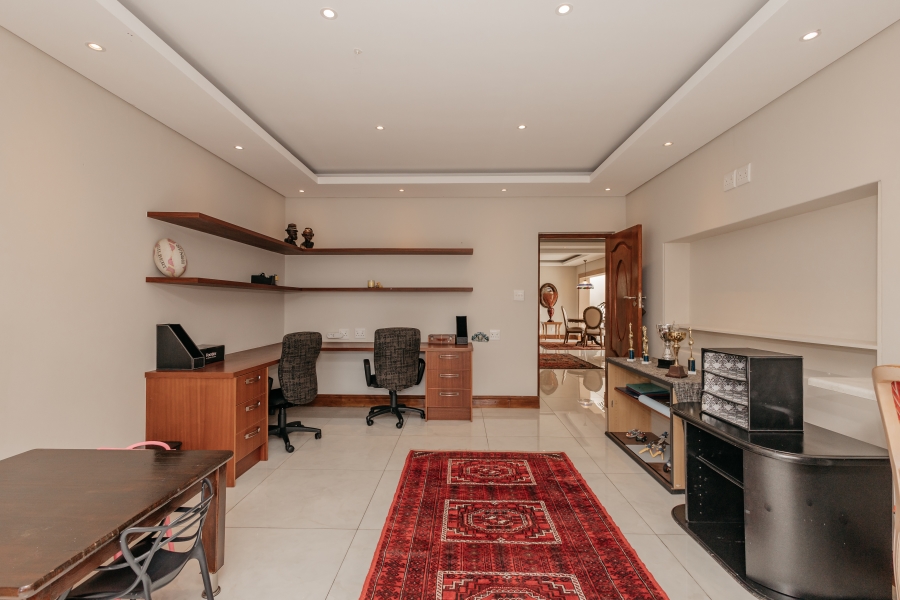 4 Bedroom Property for Sale in Baronetcy Estate Western Cape